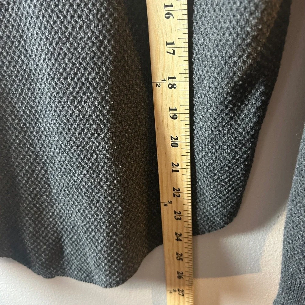 Wilfred Charcoal V Neck Textured Knit Sweater Size L‎